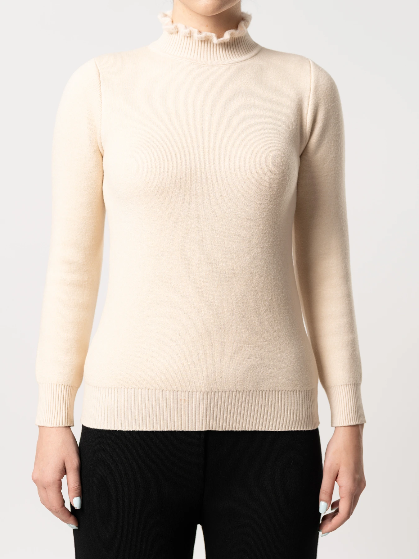 بافت یقه ایستاده کرم 37